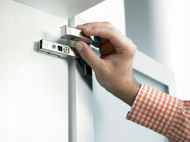 HAMULEC SPOWALNIACZ BLUMOTION ZAWIAS 973A0500 BLUM Marka Blum