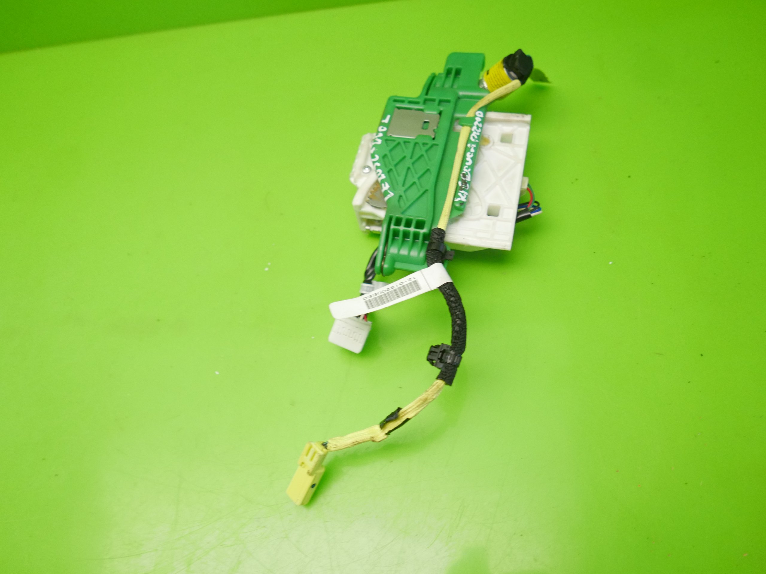 6aaa45754790b7efc906e676166e