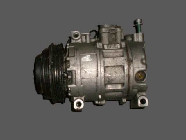 компрессор кондиционера Audi A4 PASSAT B5 4B026080C