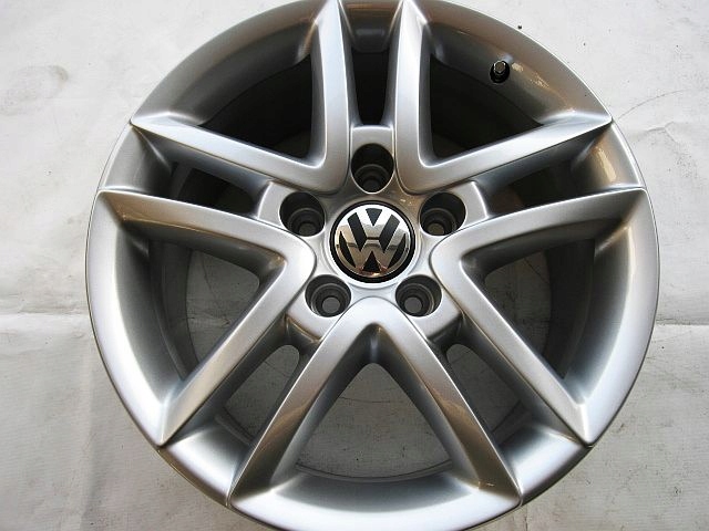 ОРИГИНАЛ  VW TOUAREG 17 CALI 7l6601025ak Vw17 . 35 foto 1