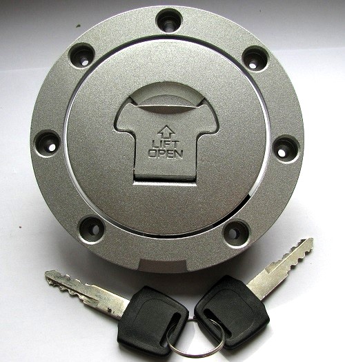 Nowy KOREK WLEWU PALIWA HONDA VTR CB CBR 1000 RR R Numer katalogowy części 2812