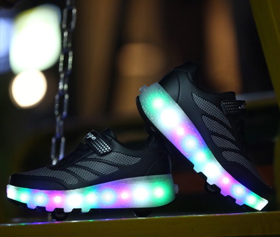 BUTOROLKI BUTY LED Z KÓŁKAMI WROTKI ROLKI Kod producenta BHU8803
