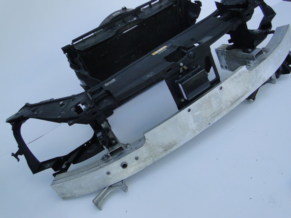 MERCEDES S KLASA W222 222 PAS PRZEDNI WZMOCNIENIE Typ samochodu Samochody osobowe