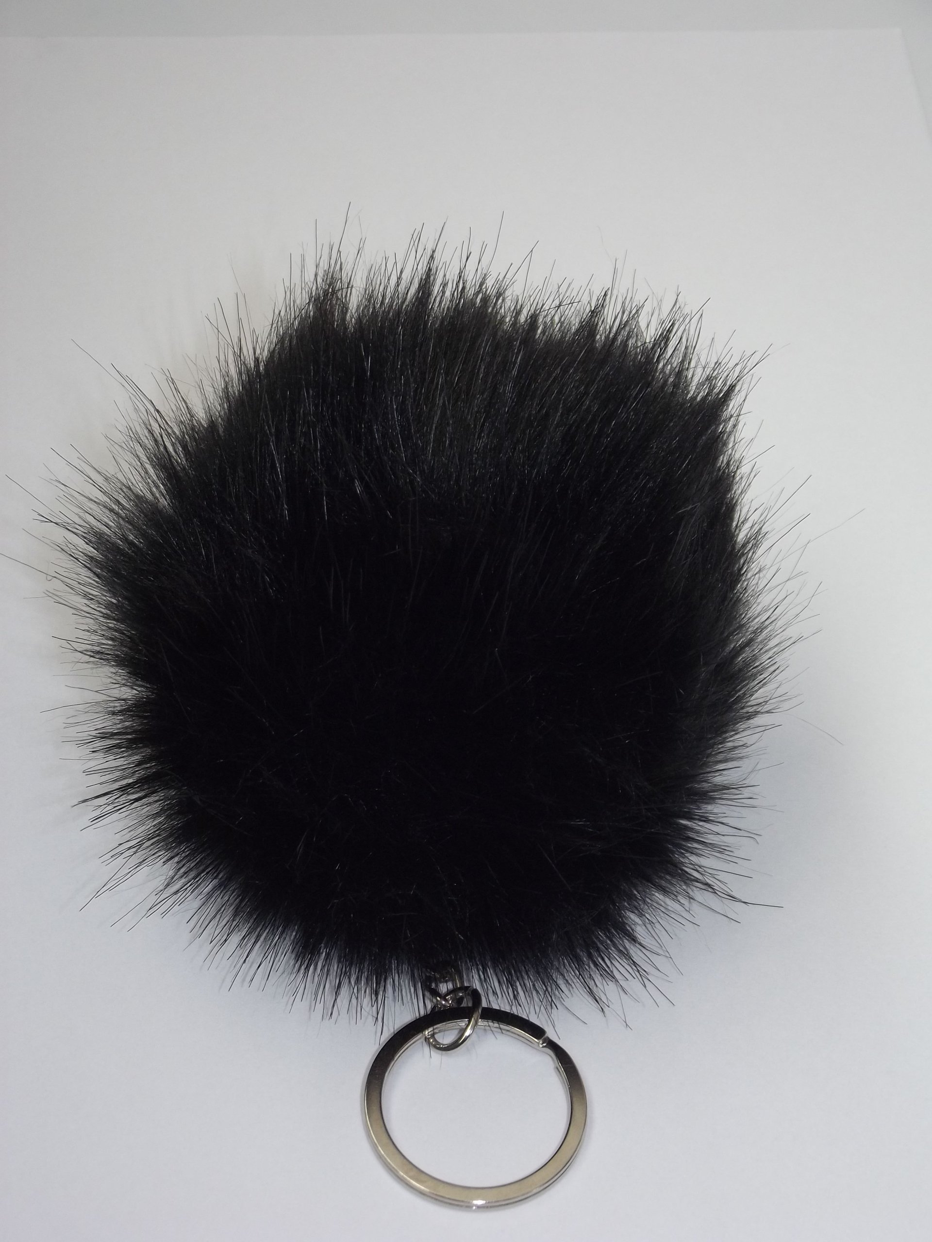 

Pompon Brelok Futro Keychain Zawieszka Do Kluczy