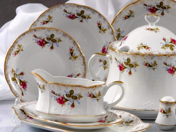 001 KAMELIA SPODEK 15 cm CHODZIEŻ MALCER PORCELANA Marka inna