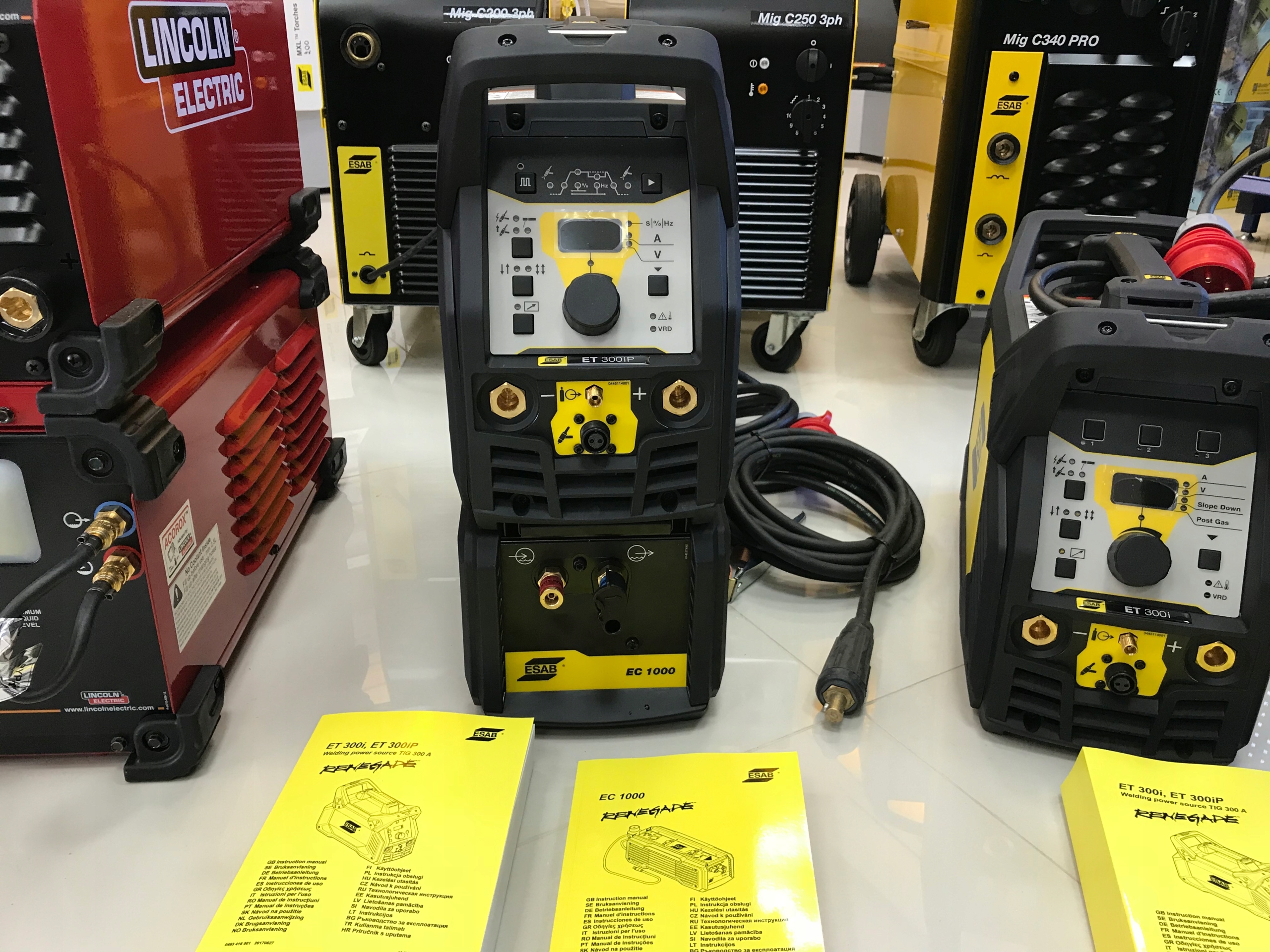 Spawarka Esab Renegade ET 300P + chłodnica zestaw Marka Esab