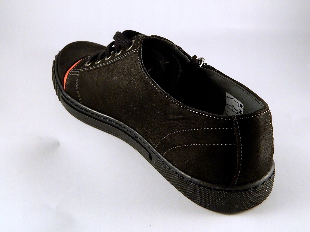 TRAMPKI Z ZAMKIEM SKÓRA NATURALNA WYRÓB POLSKI 40 Rozmiar 40