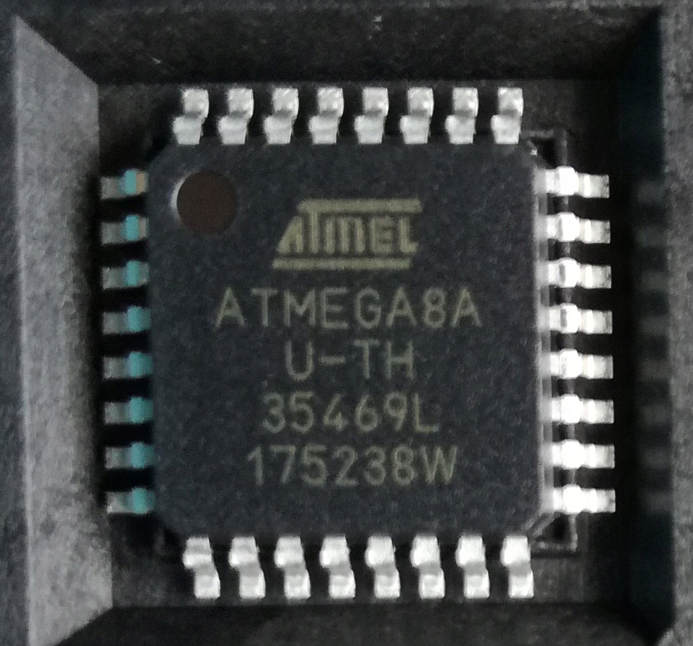 Mikrokontrolér AVR Atmega8A-AU TQFP32 10 PCS