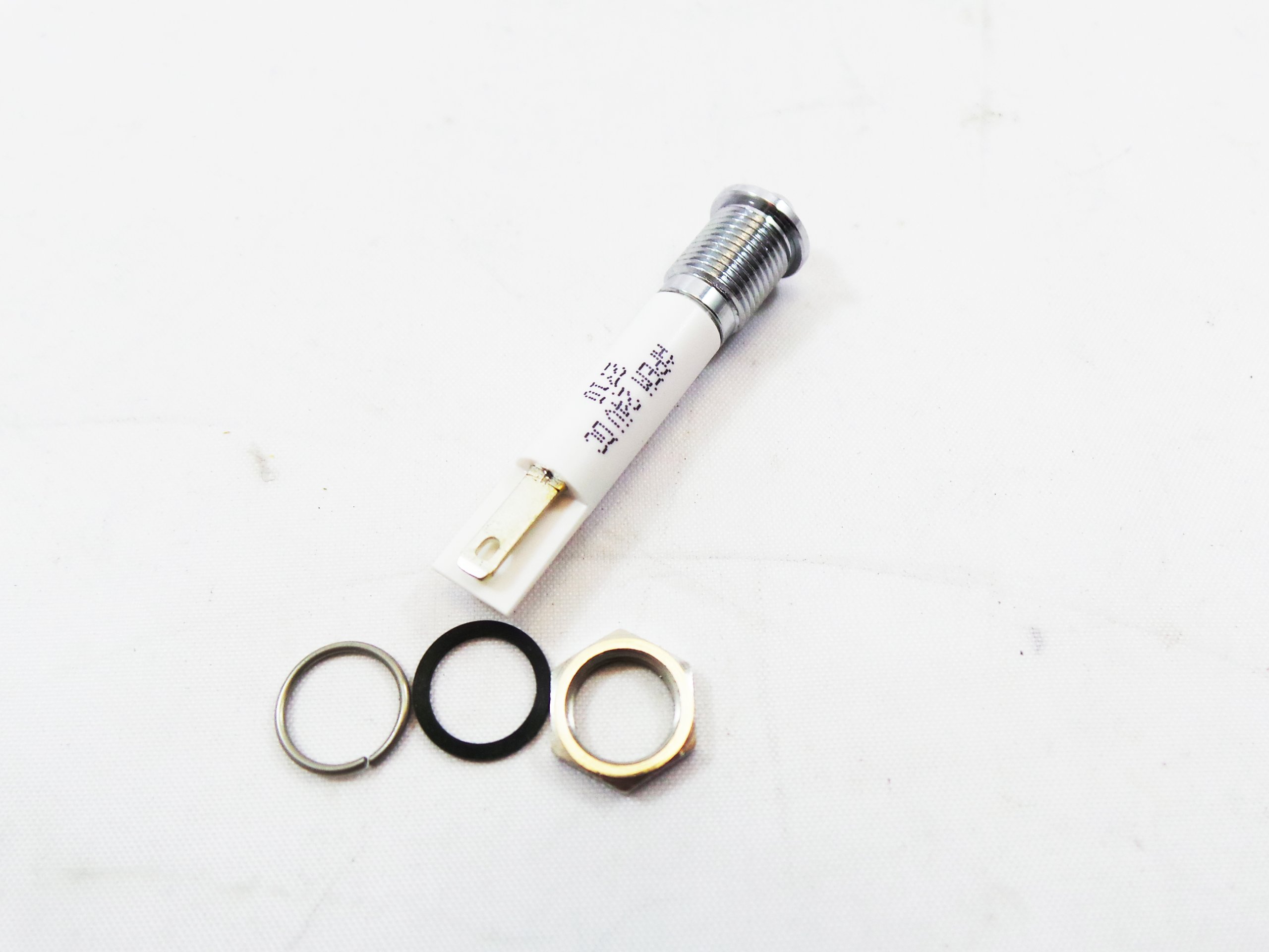 Sygnalizator LED 8mm, 24V Q8P1CXXW24E 10szt Marka Conrad