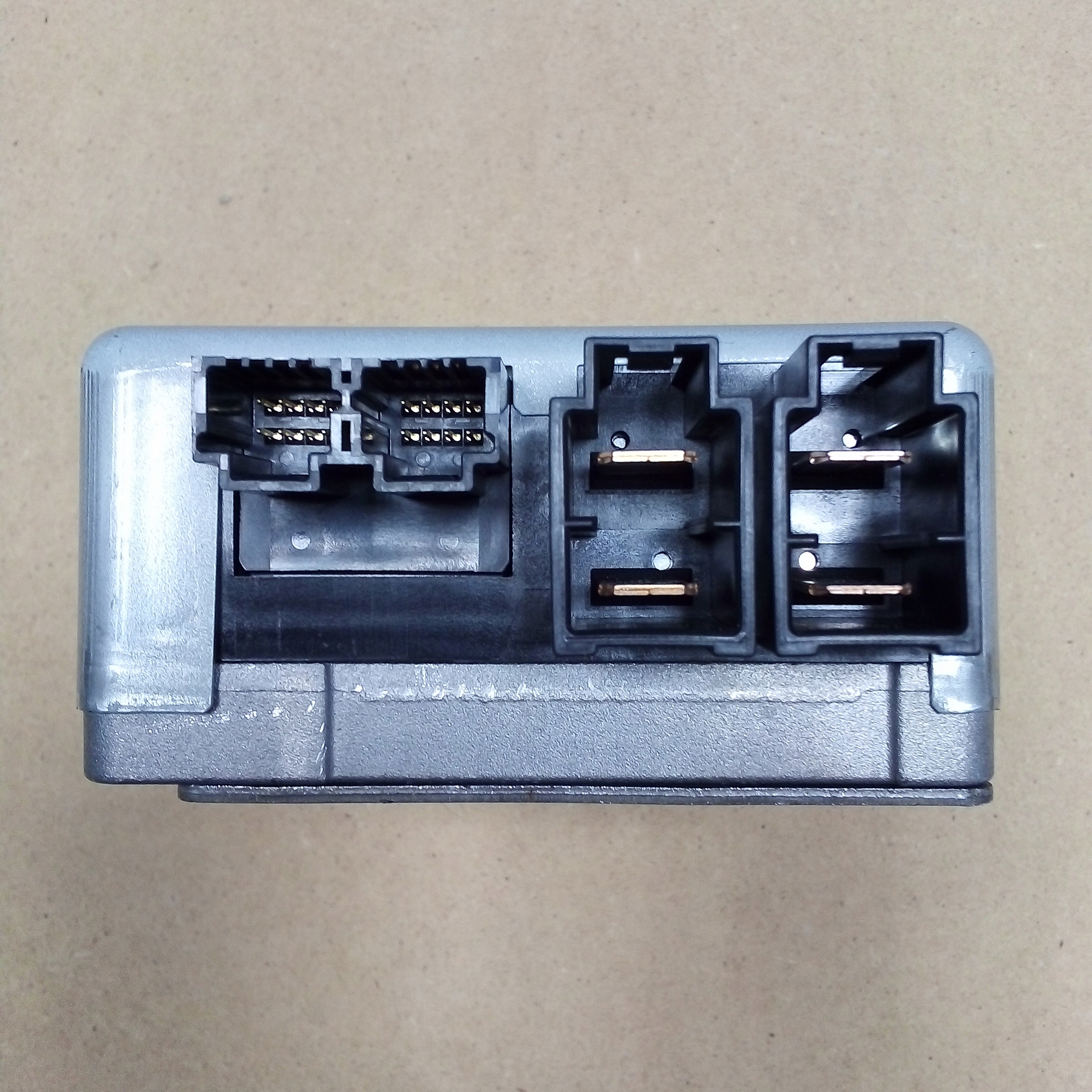 STEROWNIK WSPOMAGANIA MODUL 8200804430 RENAULT Part manufacturer Renault original OE