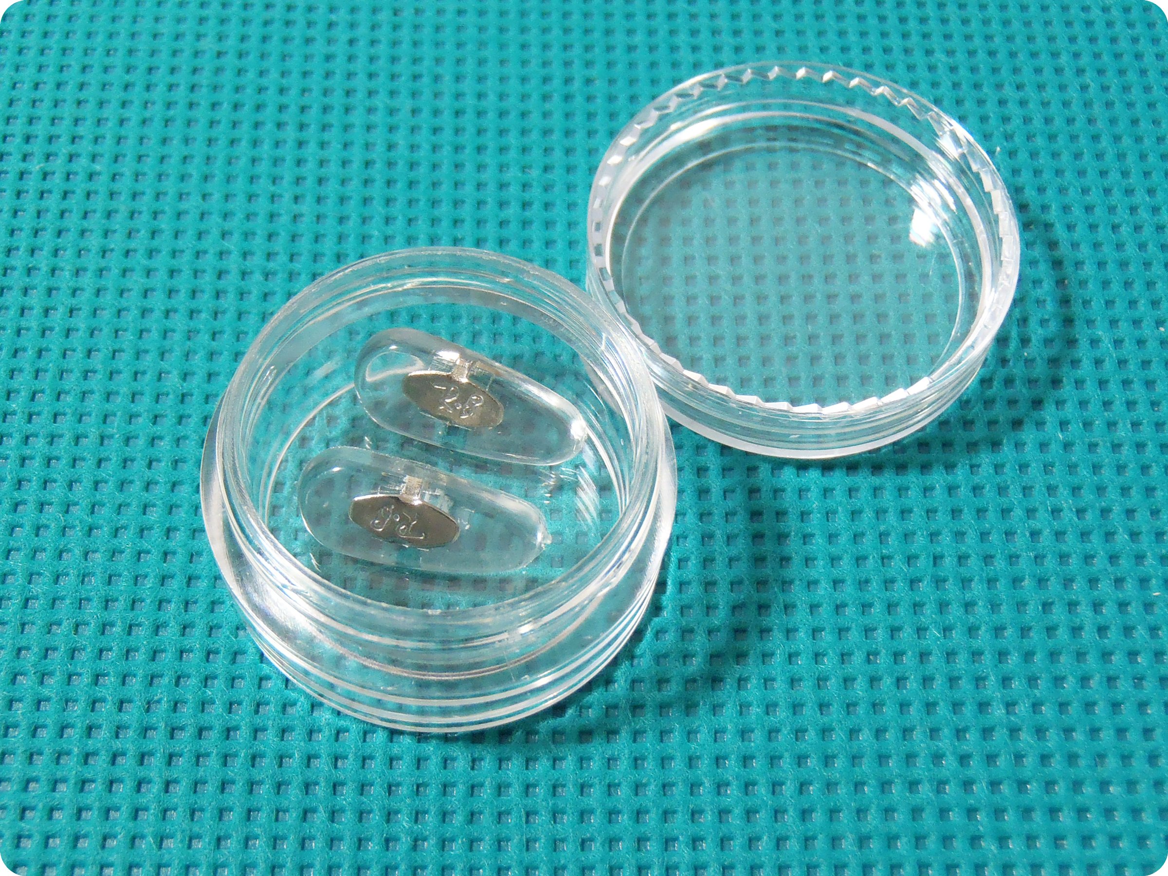 SILIKONOWE NOSKI DO OKULARÓW SYSTEM MONTAŻU RB 7301199922 - Allegro.pl