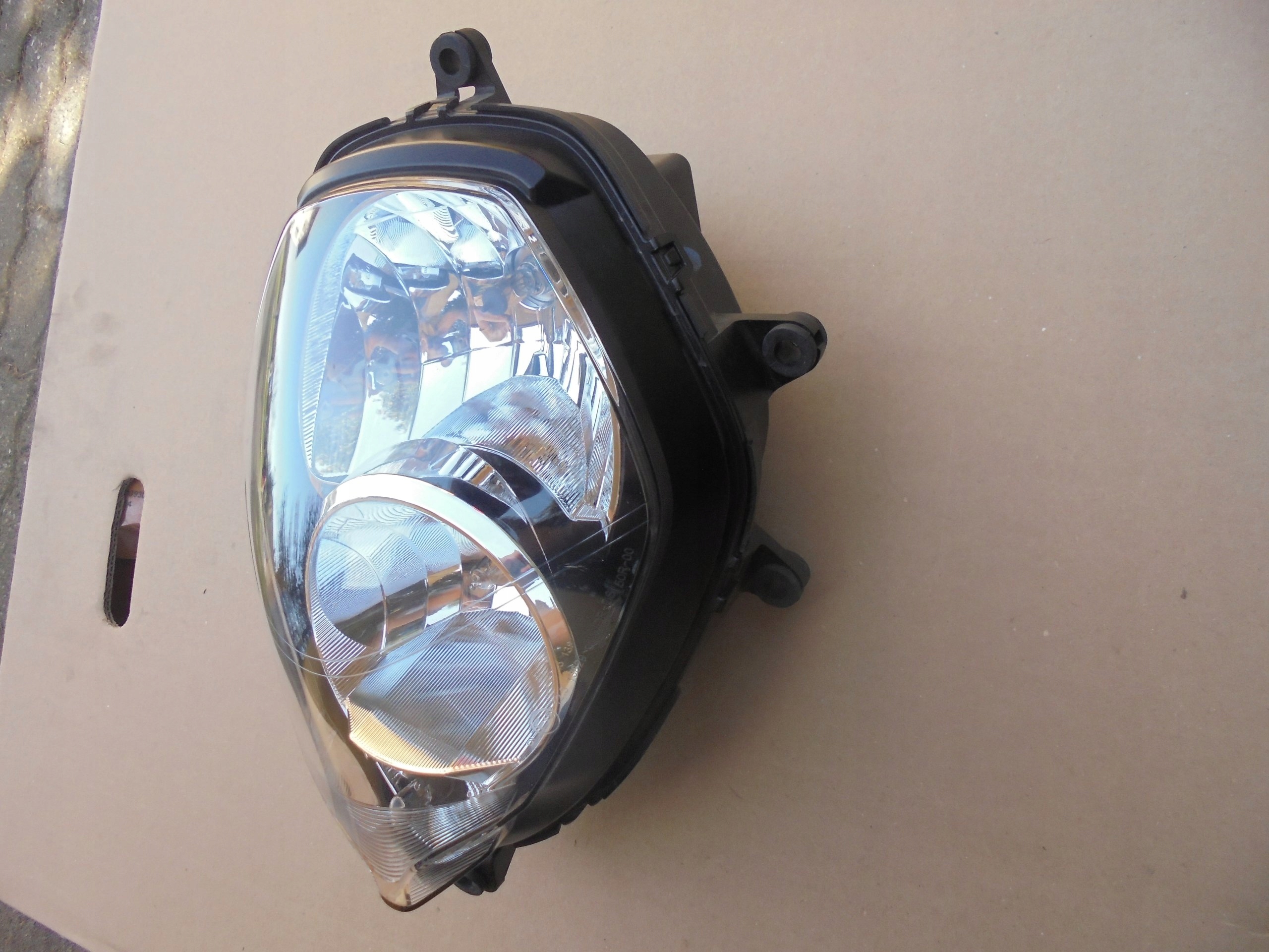 Lampa reflektor Suzuki DL650 DL 650 Vstrom 1000