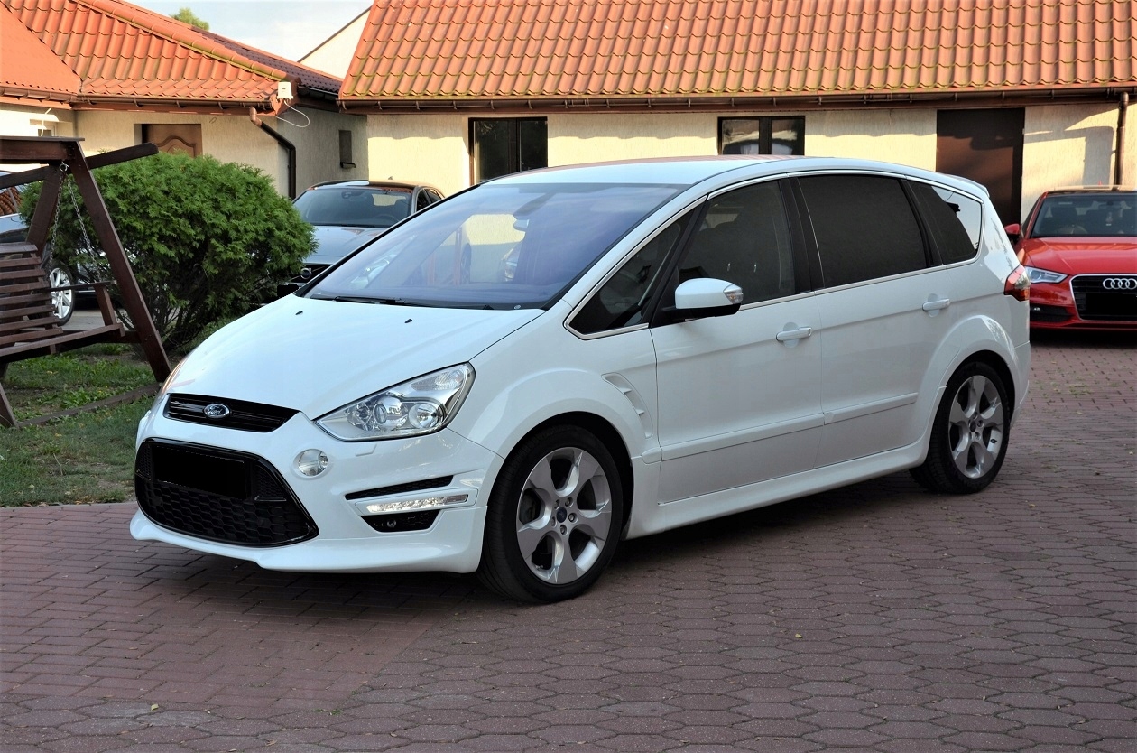 Ford titanium s