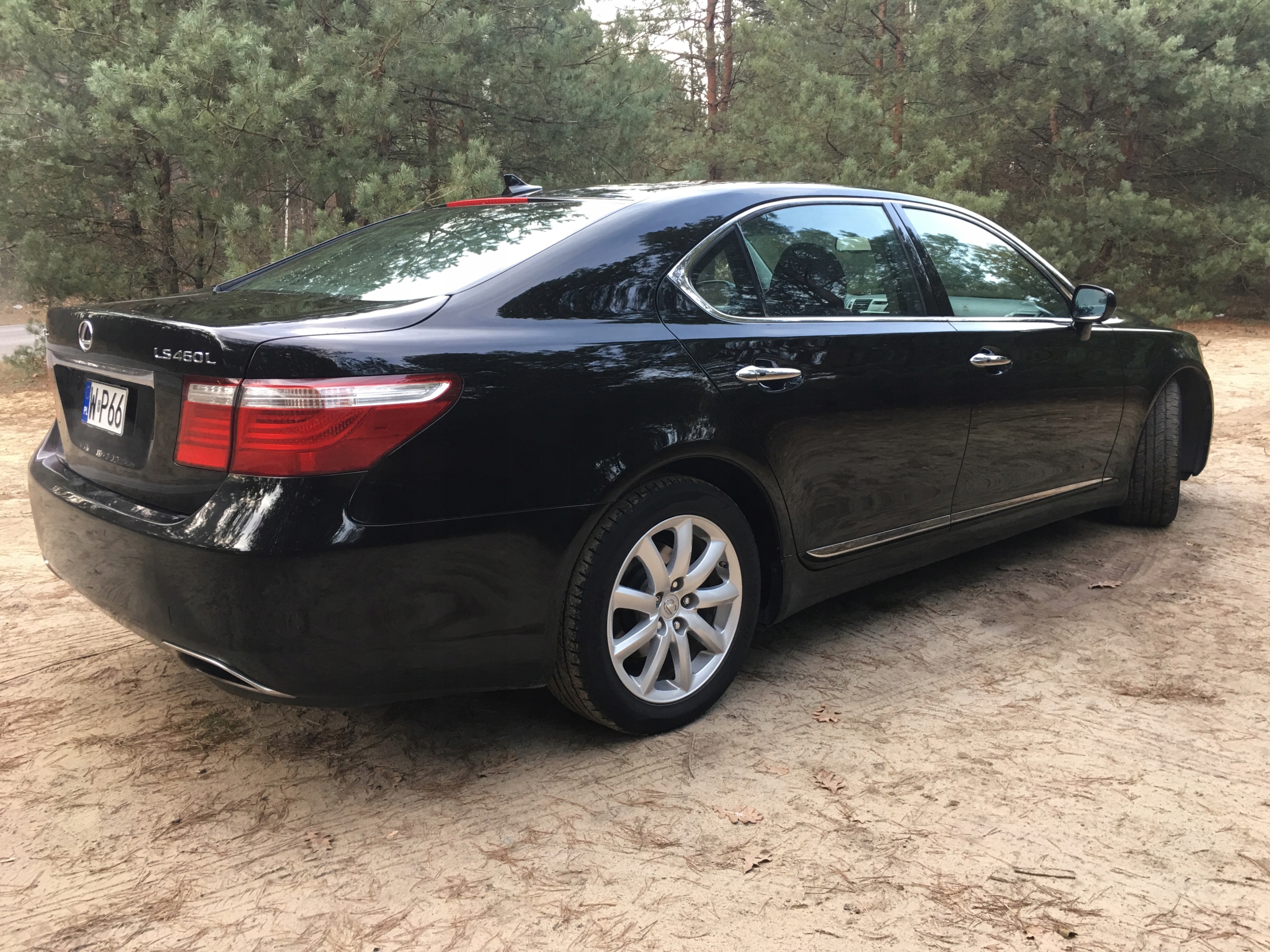 Lexus ls 460 long