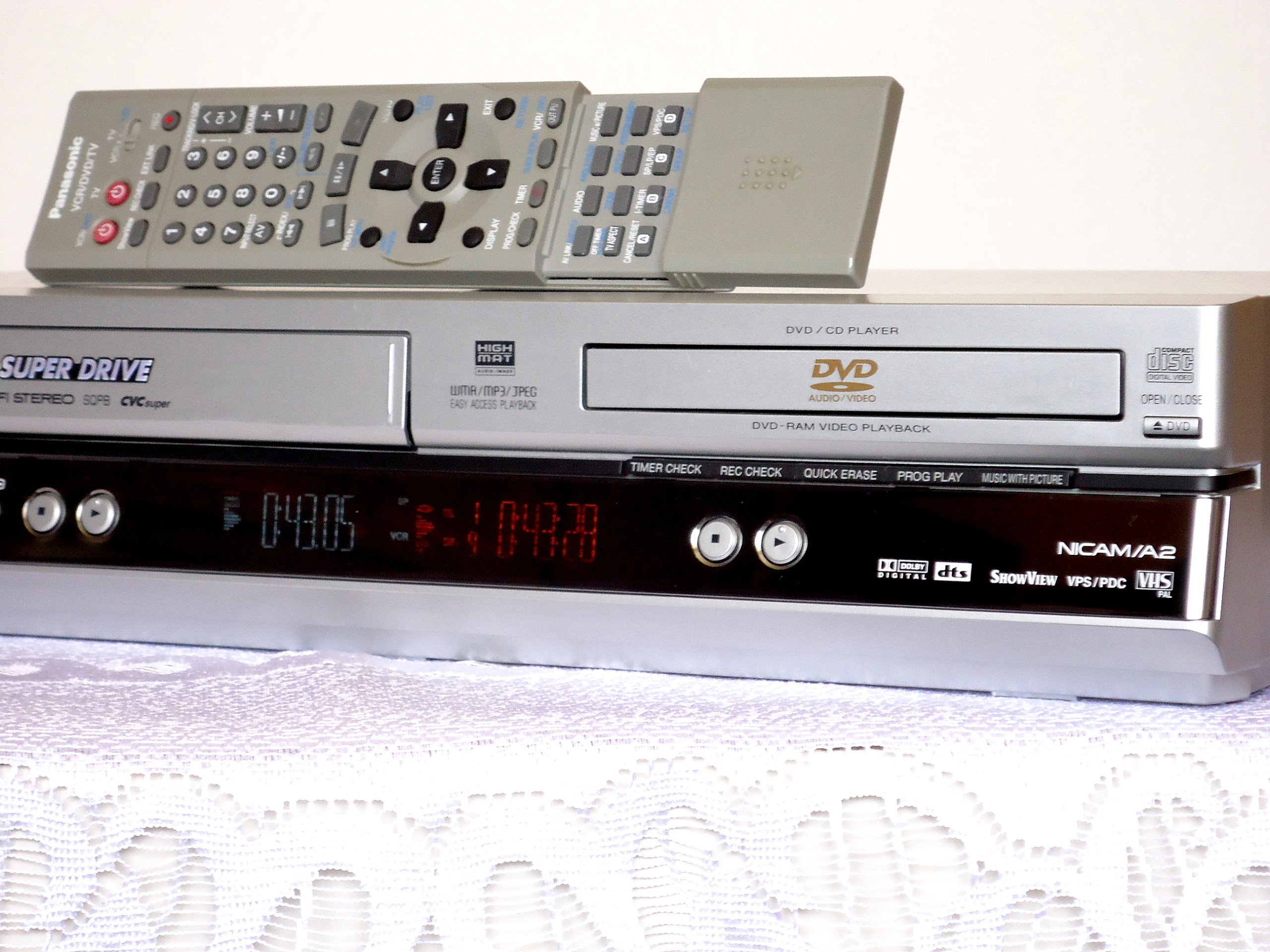 PANASONIC Combo DVDVHS 6GŁOWIC SP/LP/EP Mp3 SVHS 7337063013
