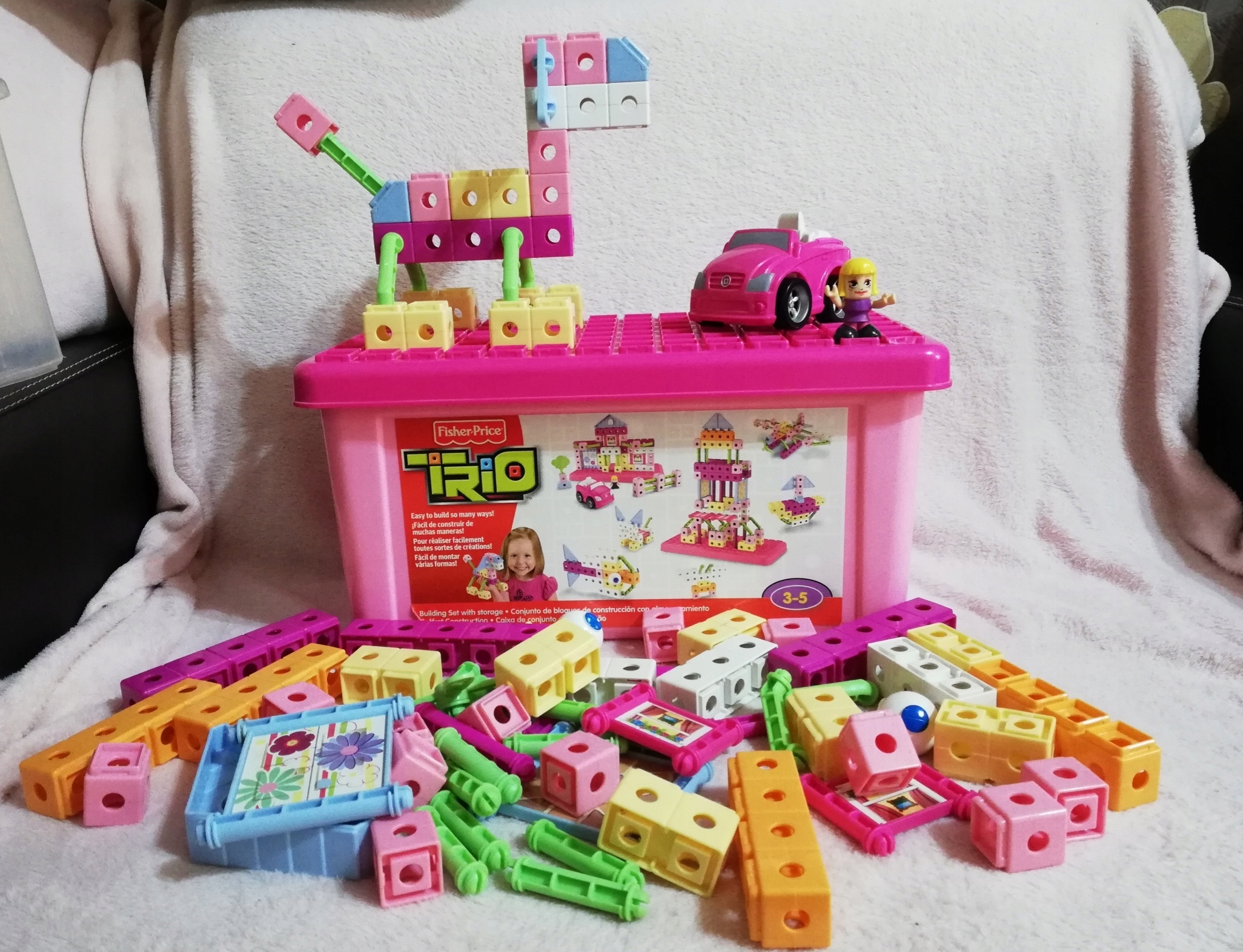 fisher price trio building set with storage pink