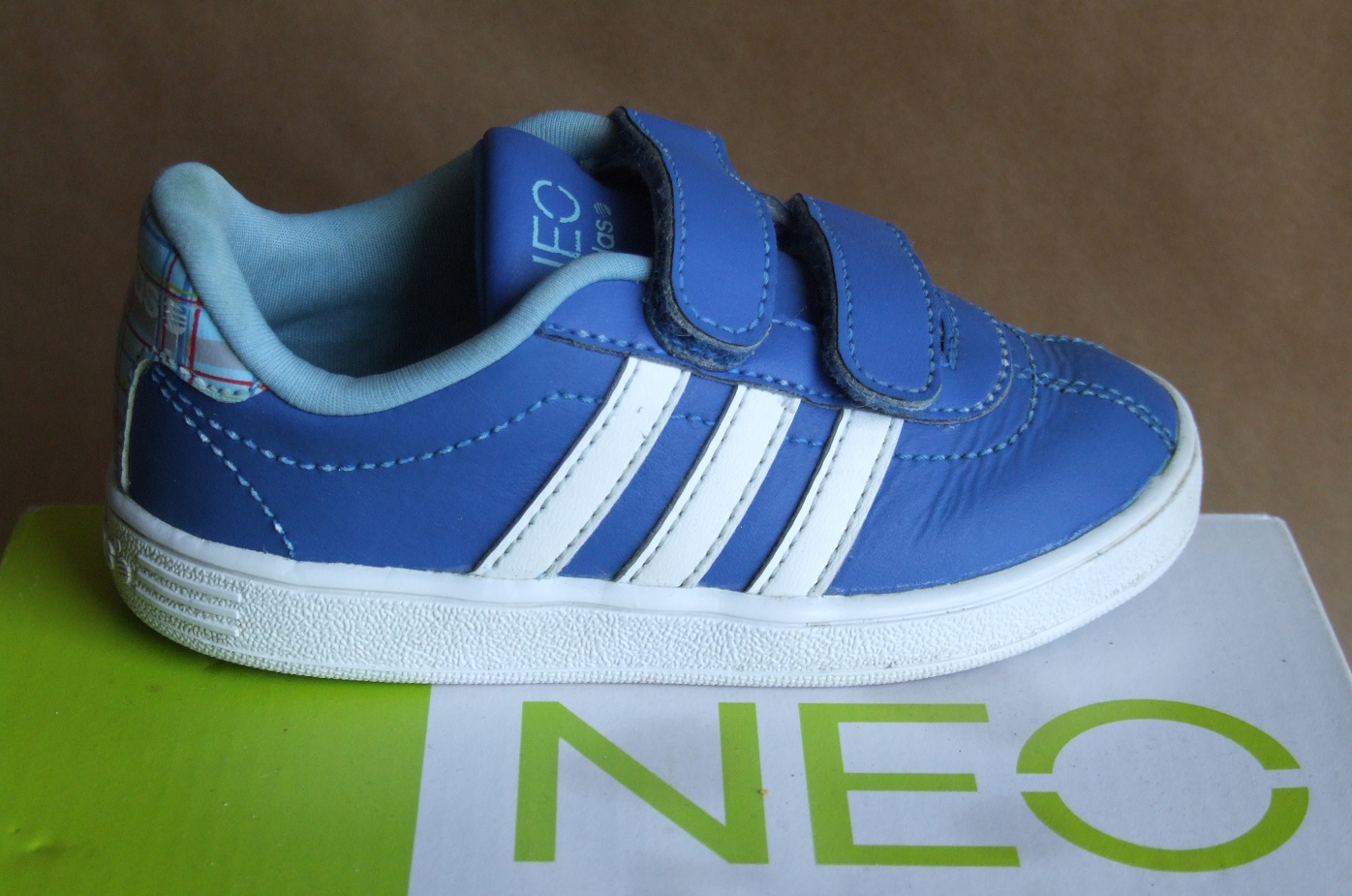 soldes adidas neo 