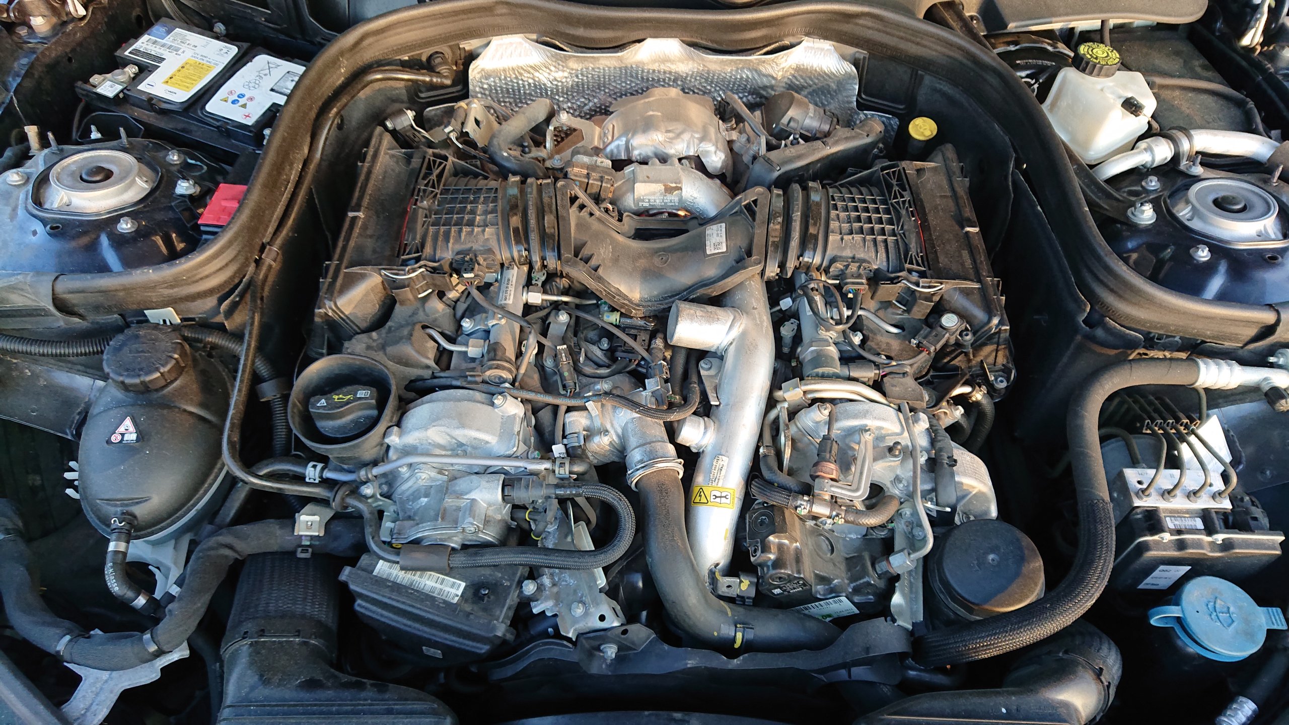 Mercedes W212 silnik 350 CDI 3,0 70000km OM642 7395638161 oficjalne