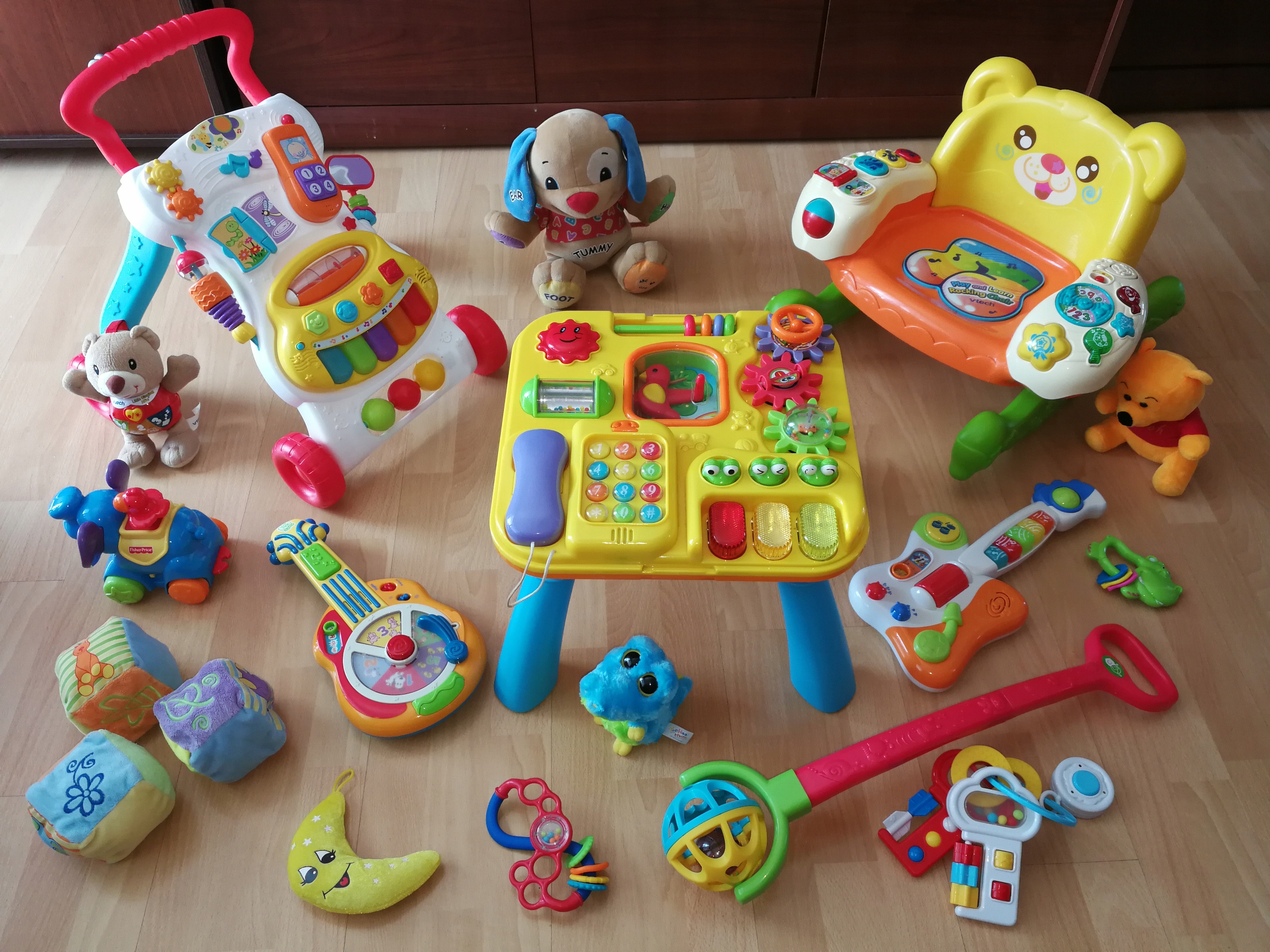 Zestaw Zabawek Fisher Price Smily Play I In 7470989476