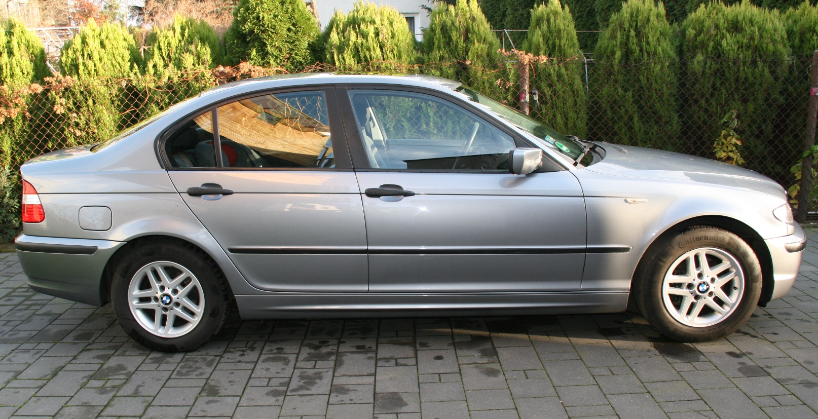 BMW E46 316i sedan 1.8 benz. 2004r 172600km prywat