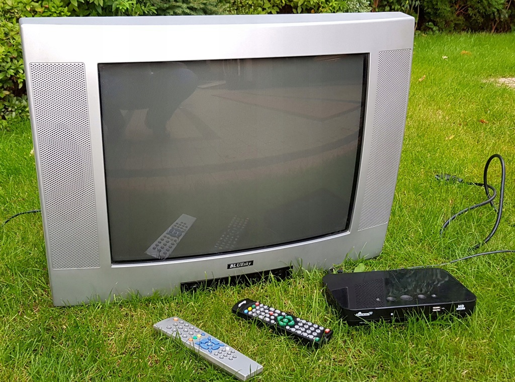 Telewizor 21' cali z dekoderem W-wa