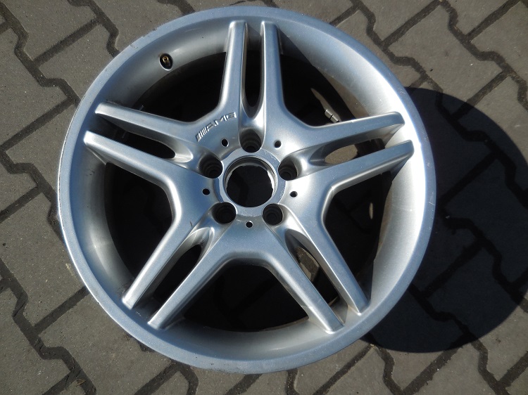 Mercedes E 211 401 26 02 Felga Aluminiowa AMG 18''