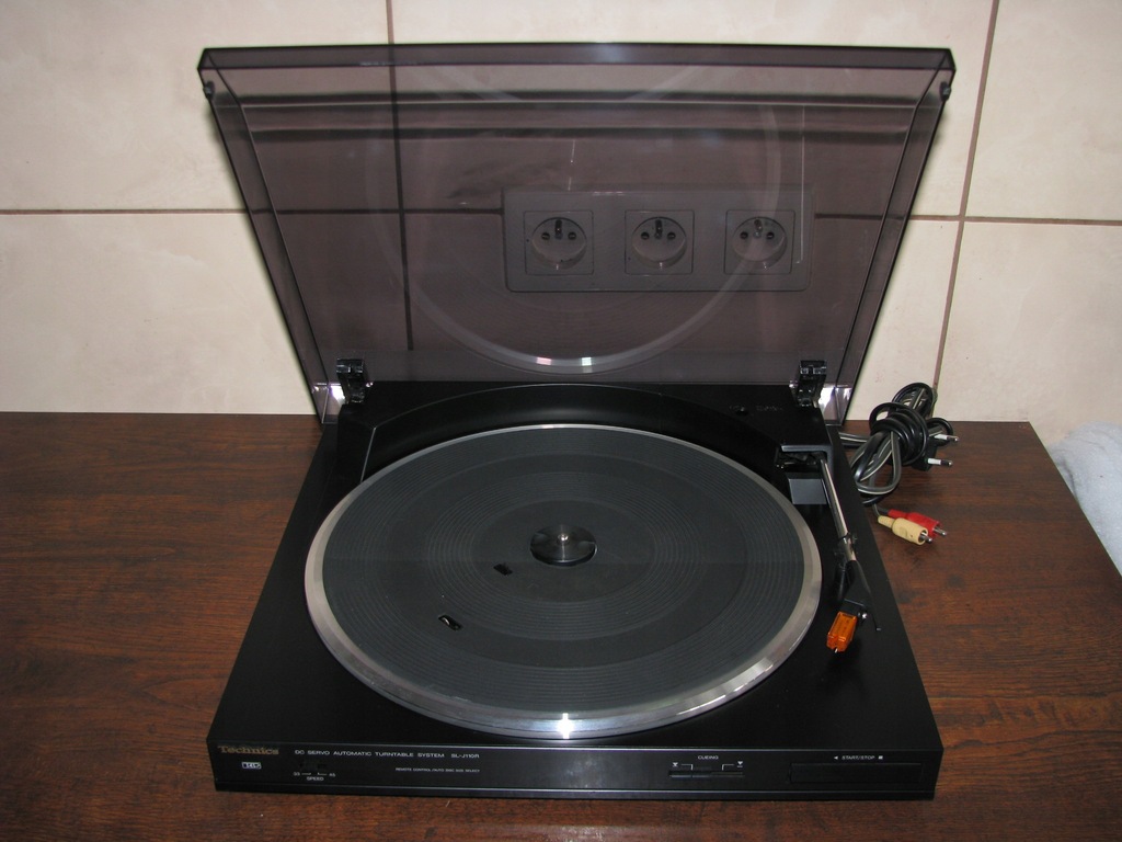 TECHNICS SL-J110R FULL AUTOMATIC MIDI SUPER STAN