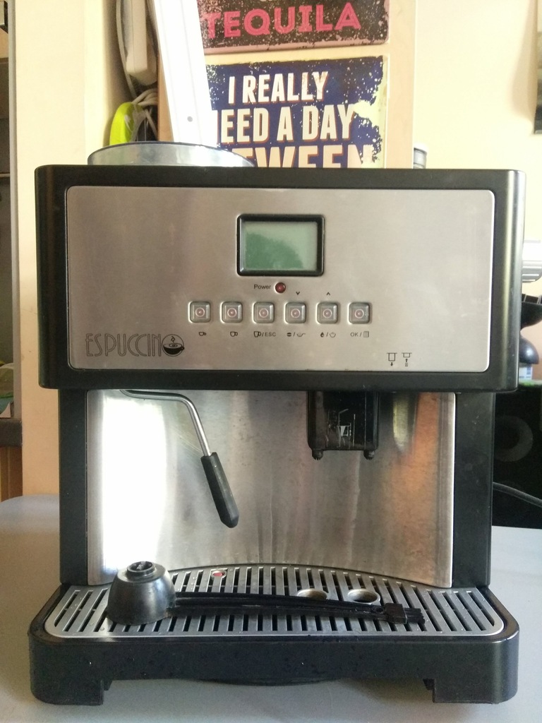 Ekspres do kawy z młynkiem clatronic espuccino KA