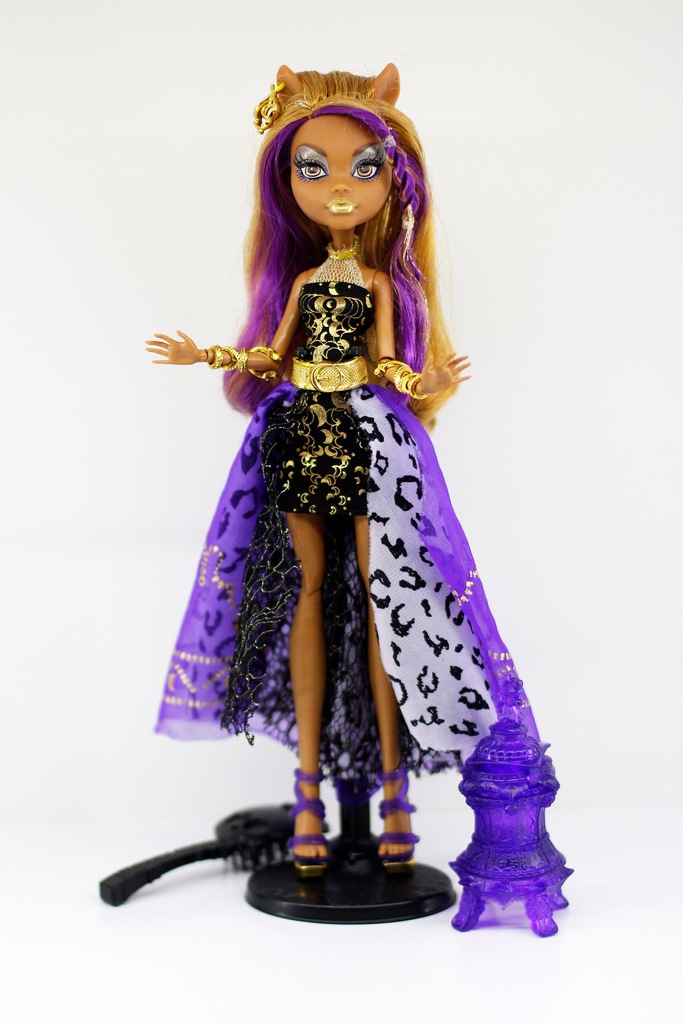 13 wishes clawdeen