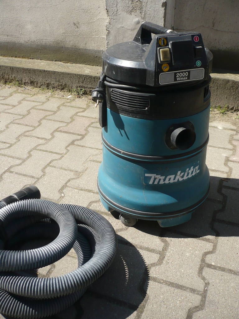 TANIO!!! Sprzedam odkurzacz przemysłowy MAKITA 440