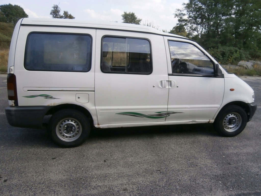 Nissan vanette 1997