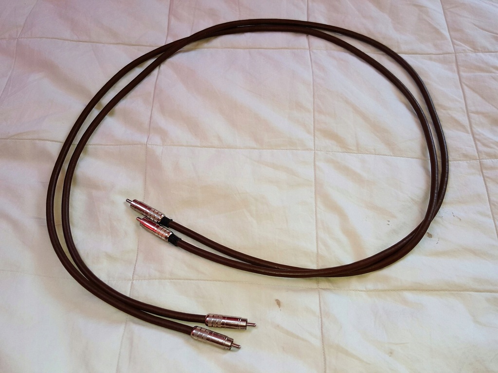 Belden 8402 + Switchcraft rca (2x120cm) SonusOliva