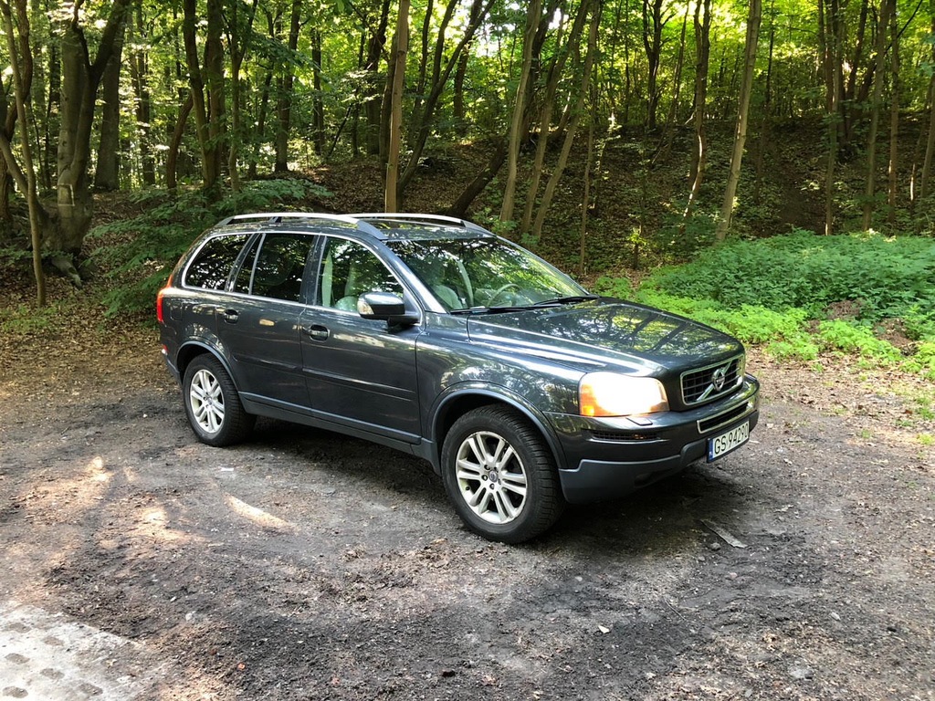 Volvo xc90 2011 года