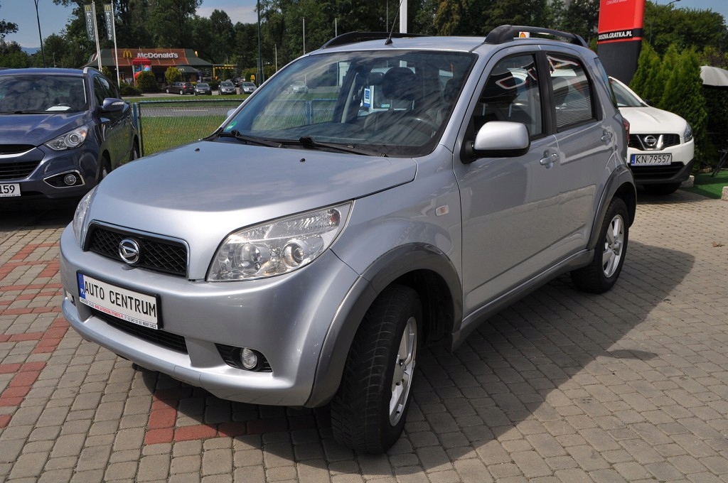 Daihatsu Terios 1.5 105KM 4x4 Serwis Bezwyp Skóra