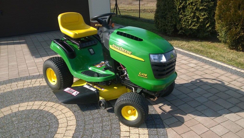 John deals deere l108