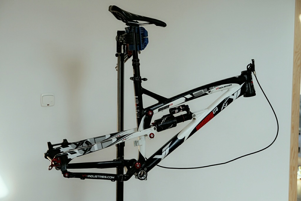 Rama YT industries Wicked LTD carbon/alu,vivid air