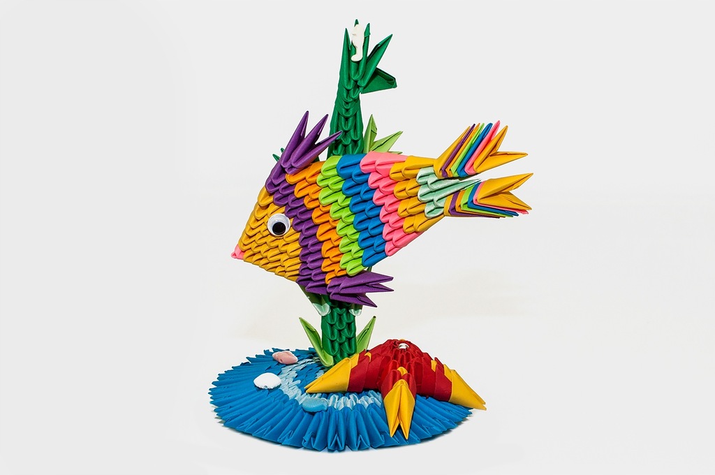 Tęczowa rybka origami 3d dekoracja rękodzieło