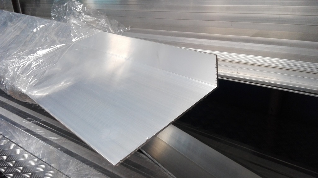 KĄTOWNIK ALUMINIOWY 200x50x3,INNE WYMIARY,PARAPET