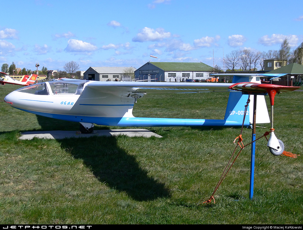 SZD-45 Ogar dwuosobowy motoszybowiec.