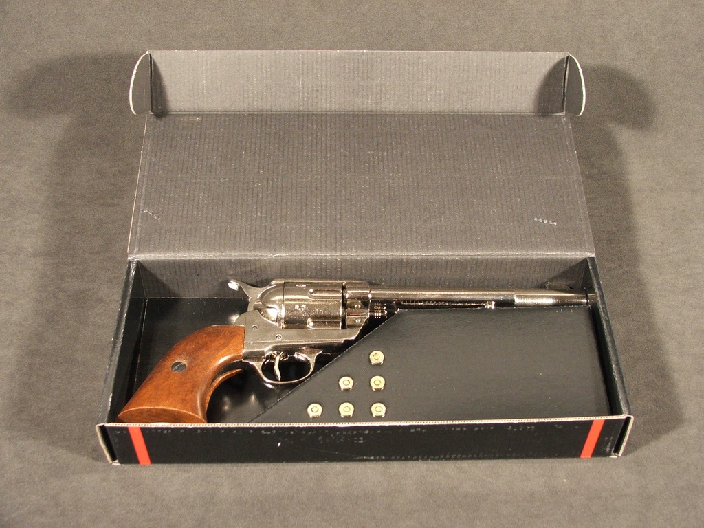 COLT kawaleryjski POŁYSK + naboje + pudełko