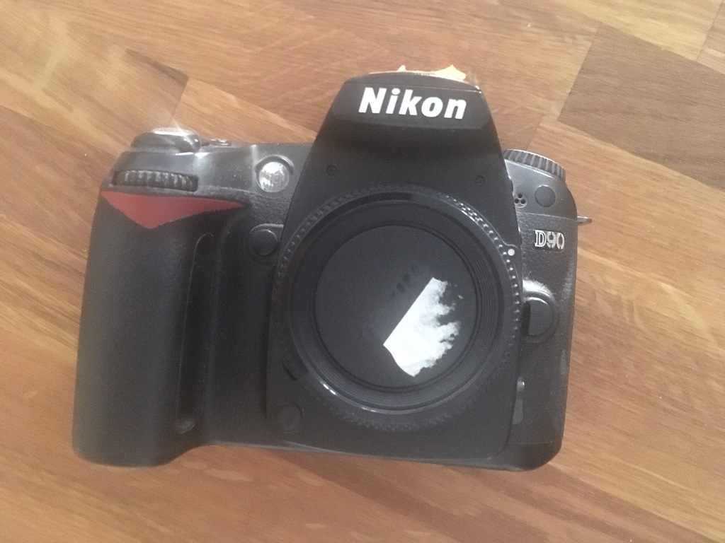 Nikon D90 uszkodzony