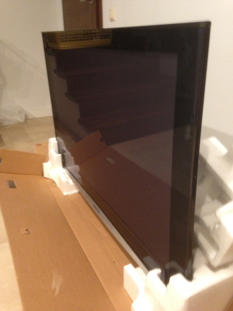 Telewizor Panasonic TH-50PZ800E PLAZMA