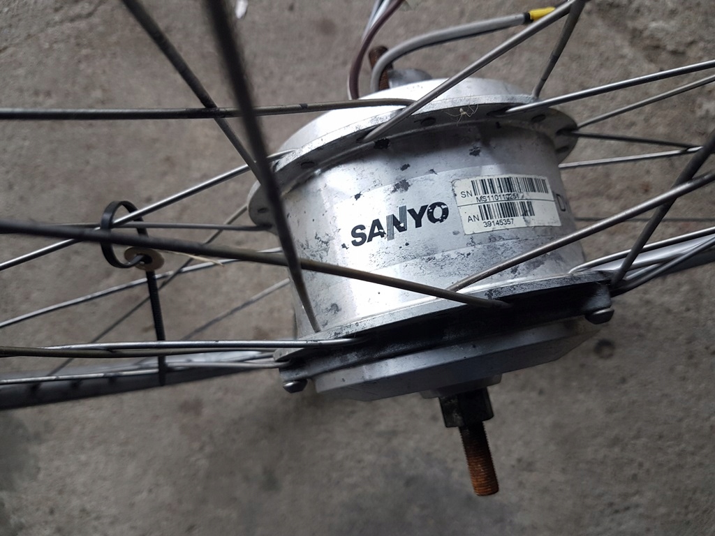 Silnik elektryczny (koło) do roweru.SANYO.