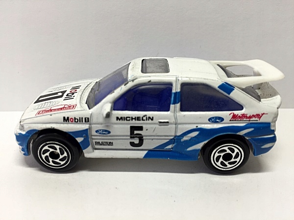 matchbox ford escort rs cosworth