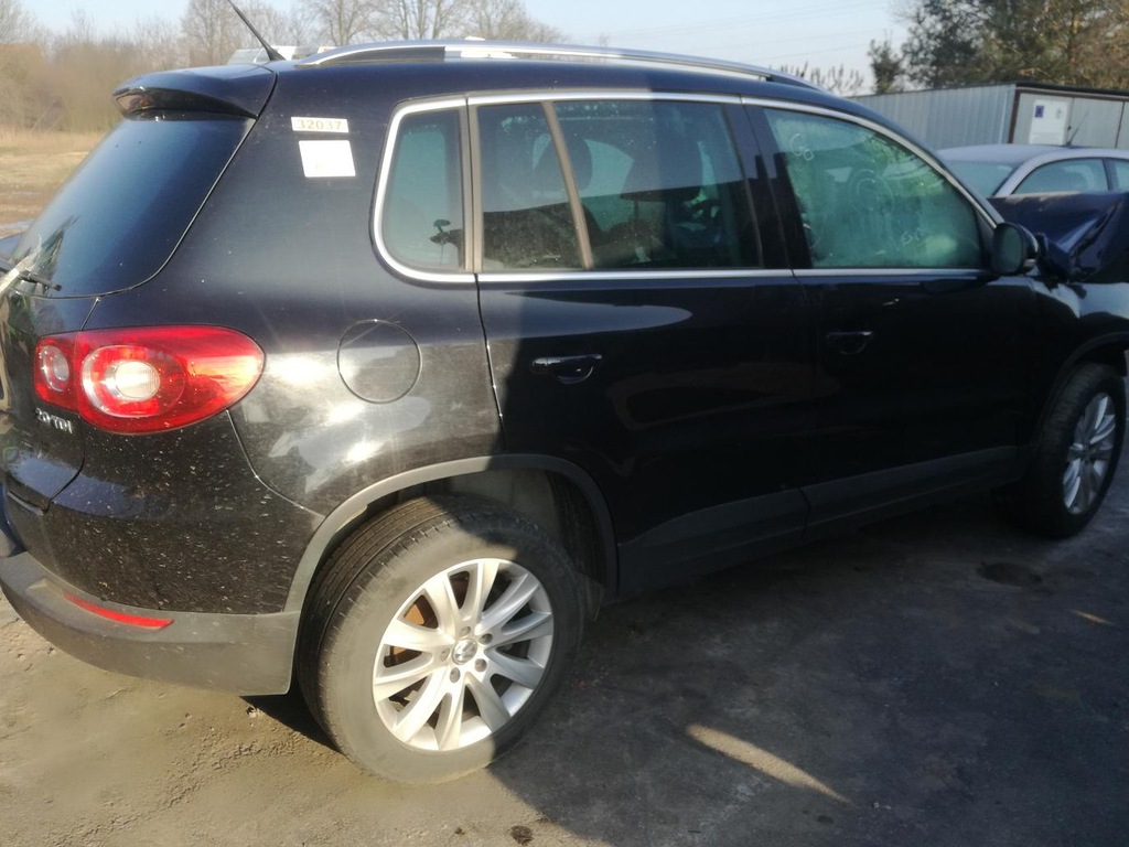 Volkswagen Tiguan 2.0tdi 4x4 manual uszkodzony