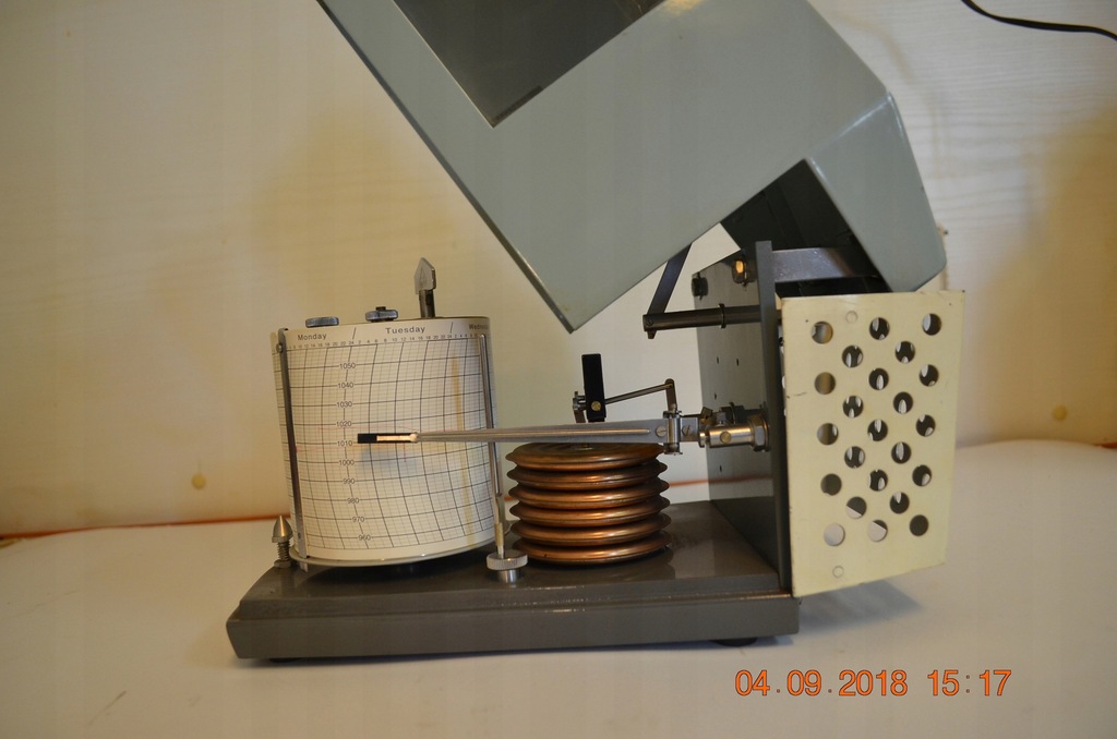 Barograf TB20