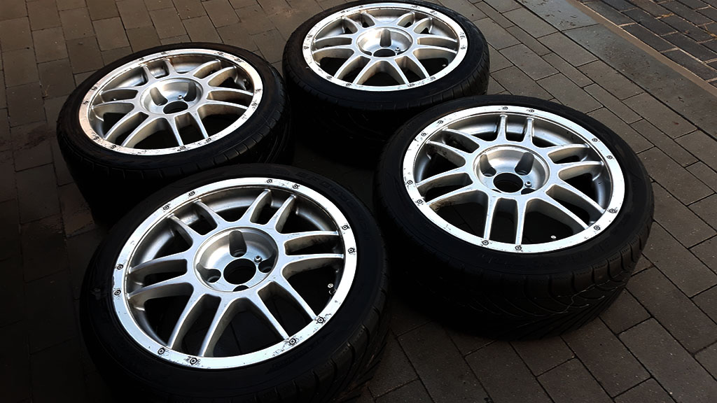 Felgi OZ F1 Racing 7,5x16 ET 37 215/40R16
