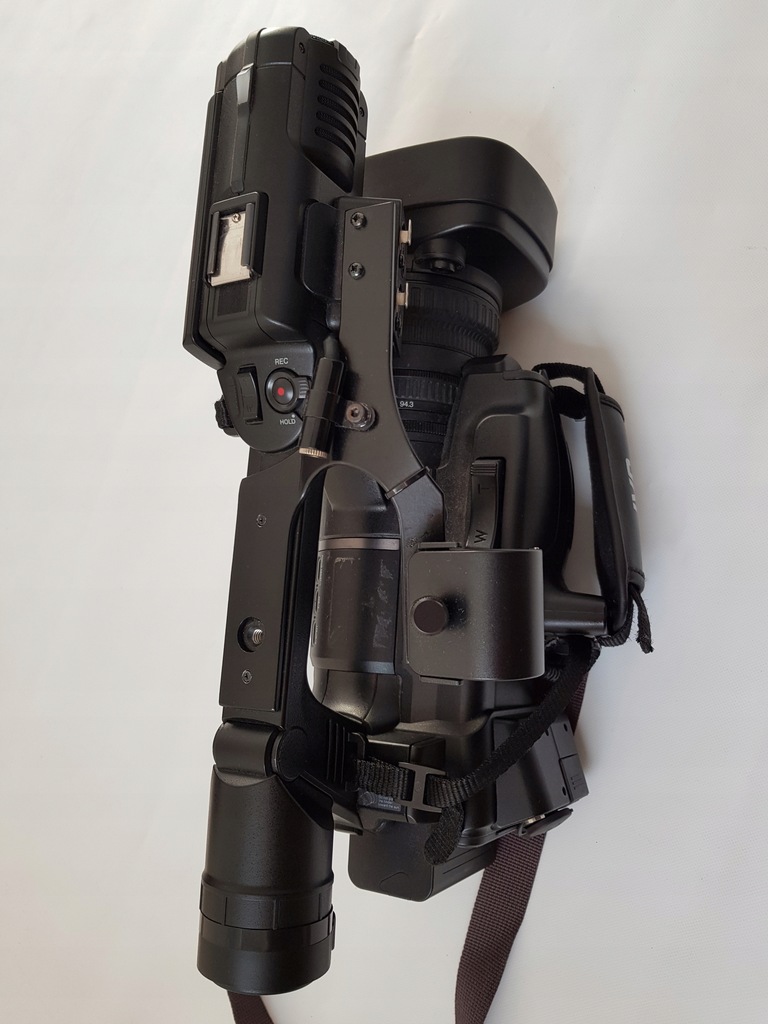 Kamera JVC GY-HM650E HD plus sprzęt kable