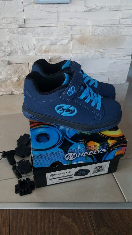 HEELYS BUTY NA KÓŁKACH ROZMIAR 35. IDEALNE