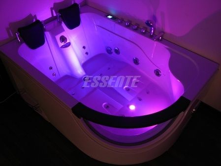 NAROŻNA WANNA Z HYDROMASAŻEM DLA 2 OSÓB MAX OPCJA!